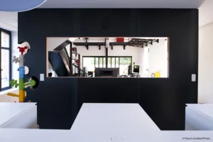 pauline_moussier_architecture_interieur_design_©francisguillard_cuisine_verriere_cloison